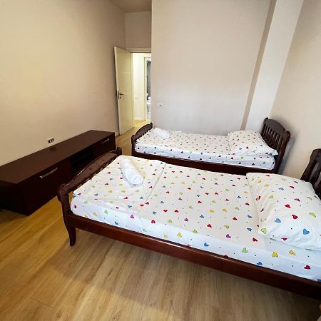 City Centre Apartments ティラナ エクステリア 写真