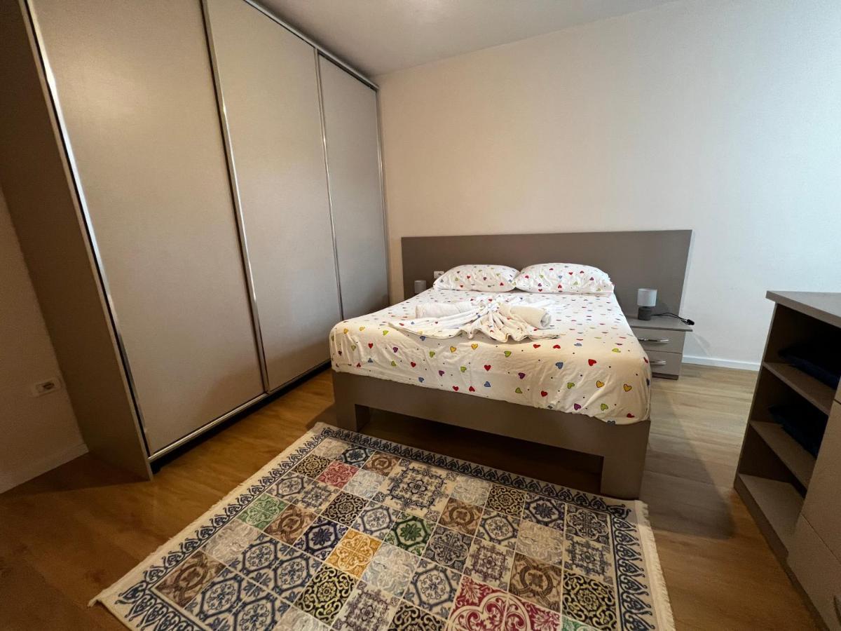 City Centre Apartments ティラナ エクステリア 写真