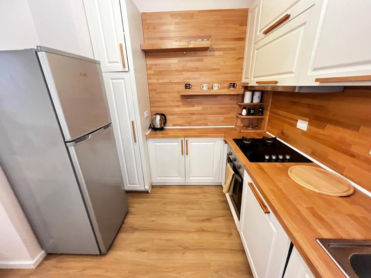 City Centre Apartments ティラナ エクステリア 写真