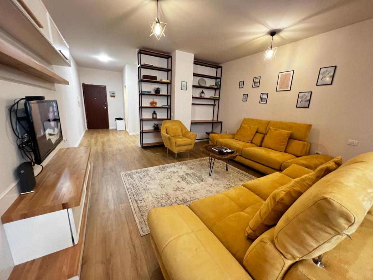 City Centre Apartments ティラナ エクステリア 写真